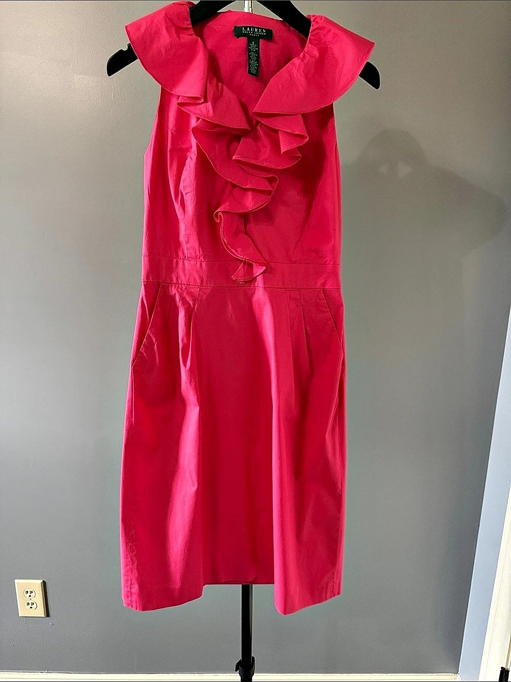 Lauren Ralph Lauren Dress Ruffle Mini in Pink Size 6 Like New